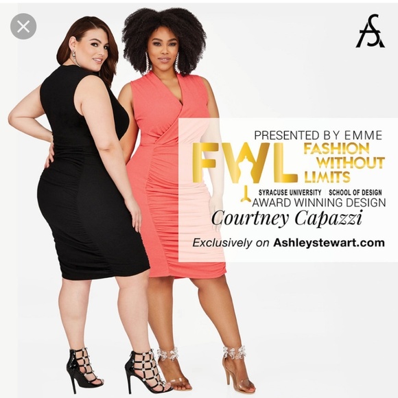 Black dress - Picture 6 of 6